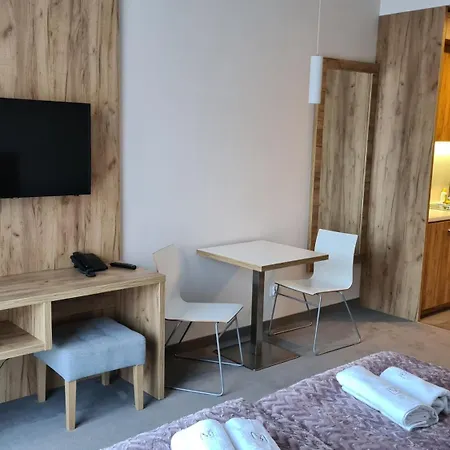 Apathotel Apartamety Czarna Gora 236 Appartamento Sienna (Klodzko)